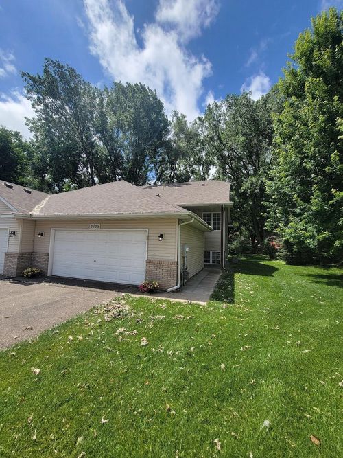 2729 Parkhaven Ct N, Brooklyn Park, MN, 55444-1858 | Card Image