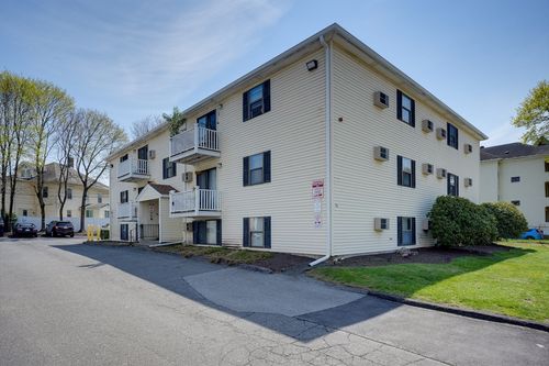 apt-8-15 Houghton St, Worcester, MA, 01604-3858 | Card Image