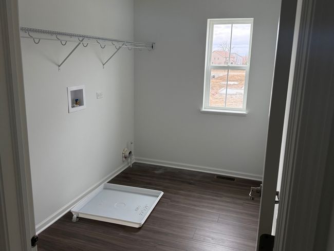 219 Rhinebeck Way, House other with 3 bedrooms, 3 bathrooms and 3 parking in Algonquin IL | Image 6
