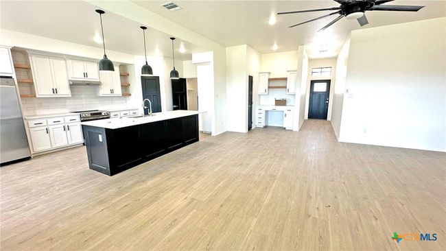 1462 Walker Place Blvd, House other with 4 bedrooms, 2 bathrooms and null parking in Copperas Cove TX | Image 5