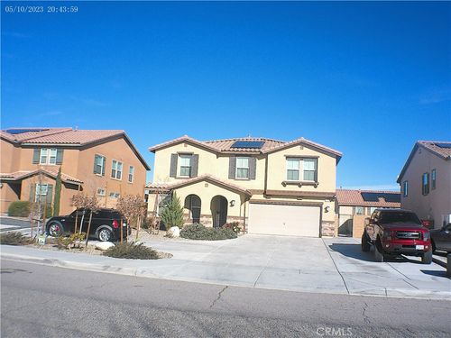 14406 Tawney Ridge Ln, Victorville, CA, 92394-3210 | Card Image