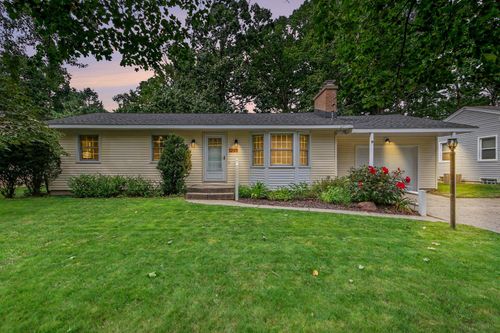 1297 Katrina Drive Se, Kentwood, MI, 49508 | Card Image