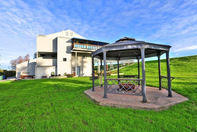 521 W Brannan Island Rd, House other with 4 bedrooms, 4 bathrooms and null parking in Isleton CA | Image 7