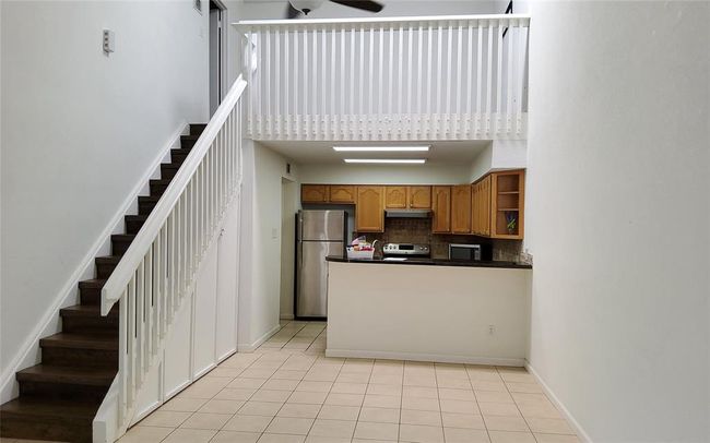 APT-228 - 2611 Grants Lake Blvd, Townhouse with 2 bedrooms, 1 bathrooms and 1 parking in Sugar Land TX | Image 7