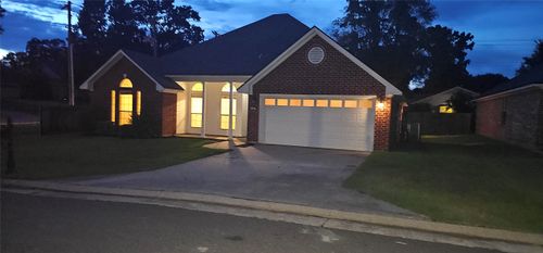 168 Dogwood South Ln, Haughton, LA, 71037-7512 | Card Image