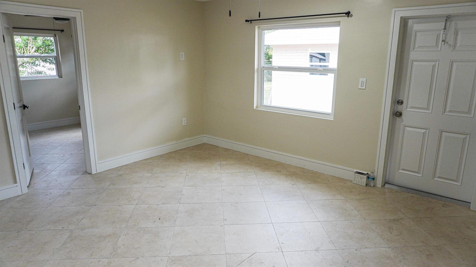 Residential Lease in Fort Pierce 2