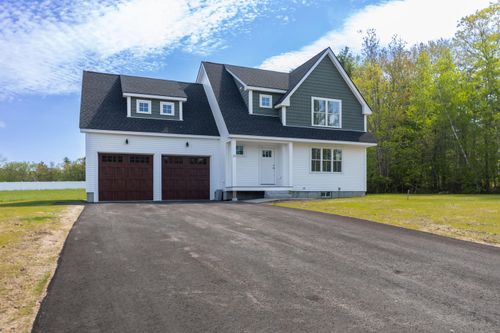 13 Tomahawk Lane, Berwick, ME, 03901 | Card Image