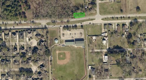 2672 Victory Dr, Houston, TX, 77088 | Card Image