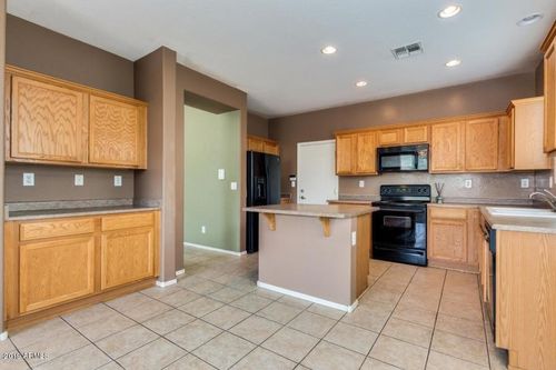 39922 N Bell Meadow Trl, Anthem, AZ, 85086-3696 | Card Image