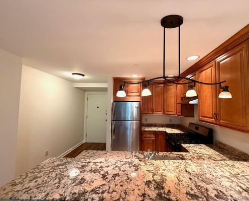 apt-3a-6248 60th Pl, Ridgewood, NY, 11385-2289 | Card Image
