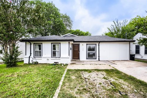 326 E Holley St, Mesquite, TX, 75149-4717 | Card Image