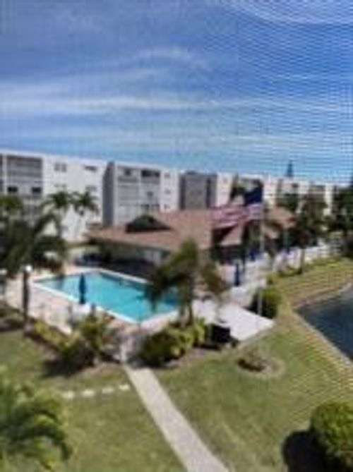 303-1025 Se 3rd Ave, Dania Beach, FL, 33004-5253 | Card Image