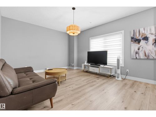 804 Welsh Dr Sw, Edmonton, AB, T6X1Y8 | Card Image