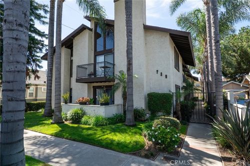 729 Freeman Avenue, Long Beach, CA, 90804 | Card Image