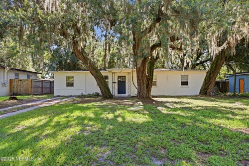 2151 Maple Leaf Dr E, Jacksonville, FL, 32211-4762 | Card Image