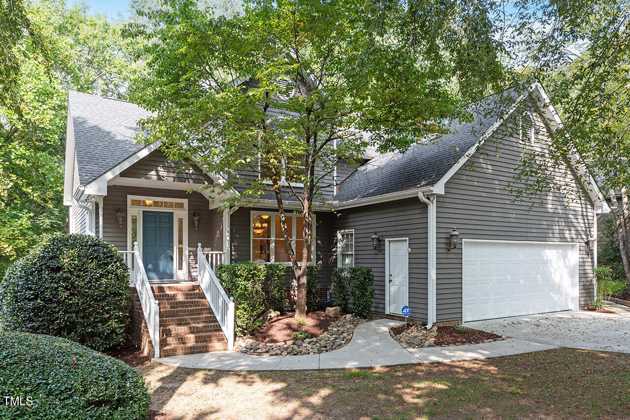Helmsdale Dr, Chapel Hill, NC 27517