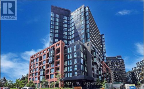 808-8 Tippett Rd, North York, ON, M3H2V2 | Card Image