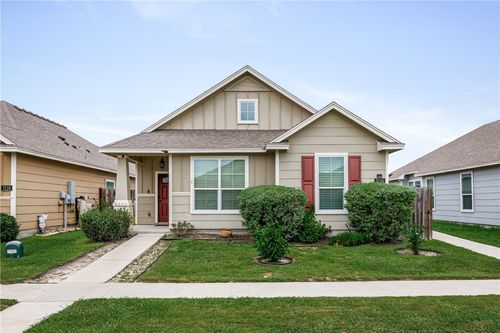 7224 Vanessa Dr, Corpus Christi, TX, 78414-5710 | Card Image