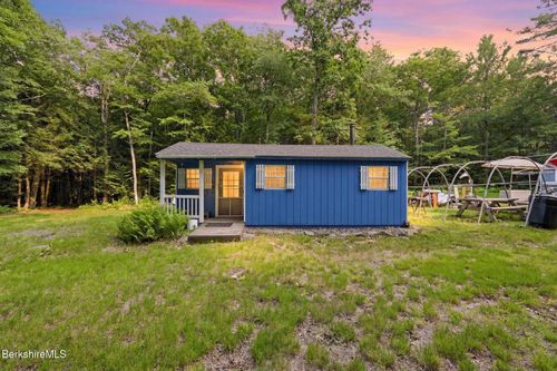3.3 Gibbs Rd, Blandford, MA, 01008 | Card Image
