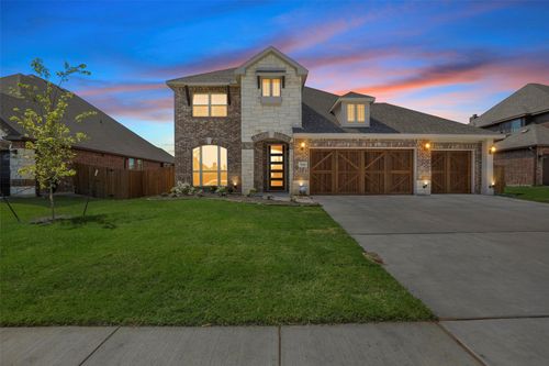 508 Bush Ave, Waxahachie, TX, 75165-1259 | Card Image