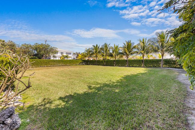 261-W-Seaview-Drive-east-lawn | Image 41
