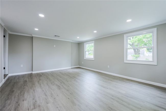 31 Forbes St, House other with 3 bedrooms, 1 bathrooms and 3 parking in Riverside RI | Image 18