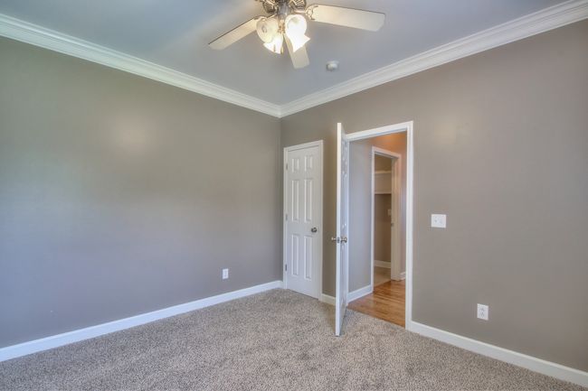 2009 Keene Cir, House other with 5 bedrooms, 3 bathrooms and 2 parking in Spring Hill TN | Image 41