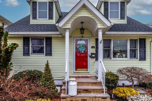347 Central Ave, Metuchen, NJ, 08840-1231 | Card Image