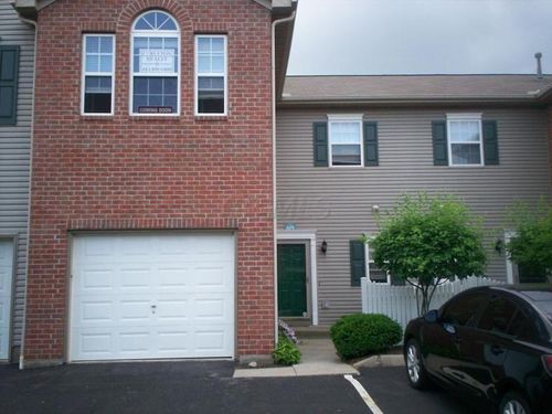 674 Spring Valley Dr, Lewis Center, OH, 43035-8637 | Card Image