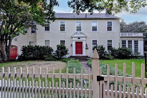 5812 Huntington Ave, Newport News, VA, 23607-2056 | Card Image