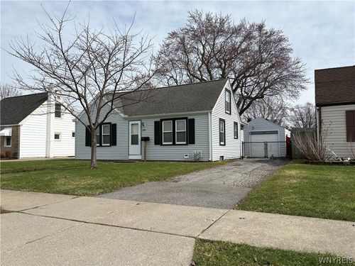 285 Barnsdale Ave, West Seneca, NY, 14224-1182 | Card Image