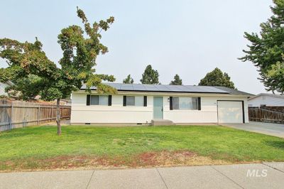 150 E 12th N, House other with 3 bedrooms, 1 bathrooms and 1 parking in Mountain Home ID | Image 2