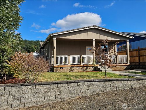 412 S 2nd St, McCleary, WA, 98557-9540 | Card Image