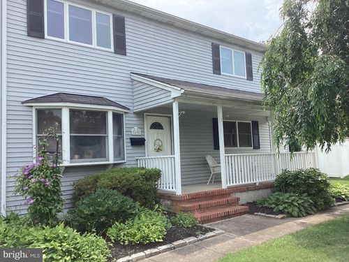 69 Wickom Ave, TRENTON, NJ, 08690-1636 | Card Image