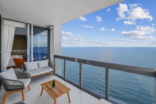 2208-6899 Collins Ave, Miami Beach, FL, 33141-7400 | Card Image
