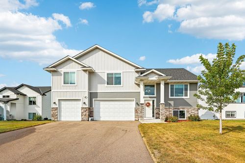 1609 11th St Ne, Buffalo, MN, 55313-2311 | Card Image
