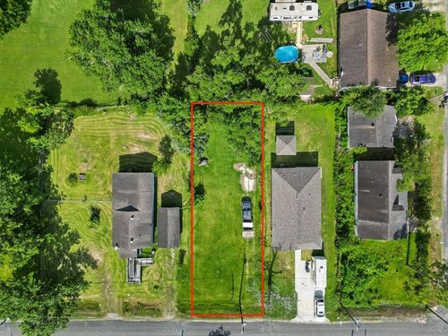 122 S Pecan Drive, Texas City, TX, 77591 | Card Image