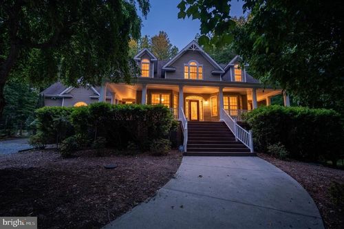 909 Eastover Pkwy, LOCUST GROVE, VA, 22508-5167 | Card Image