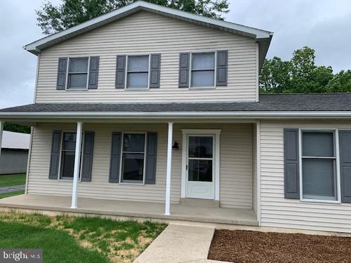 225 Mill Rd, MORGANTOWN, PA, 19543-9516 | Card Image