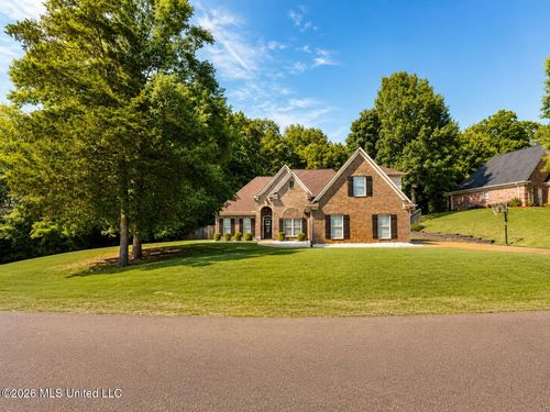 3426 Westwind Dr, Nesbit, MS, 38651-7335 | Card Image