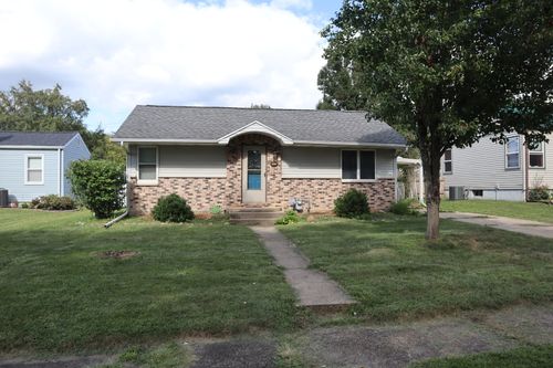 305 Depot St, Walnut, IL, 61376-9783 | Card Image