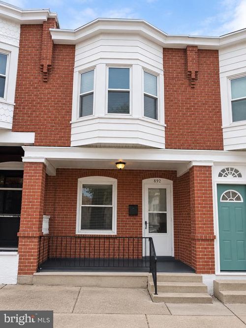 892 South St, POTTSTOWN, PA, 19464-6020 | Card Image