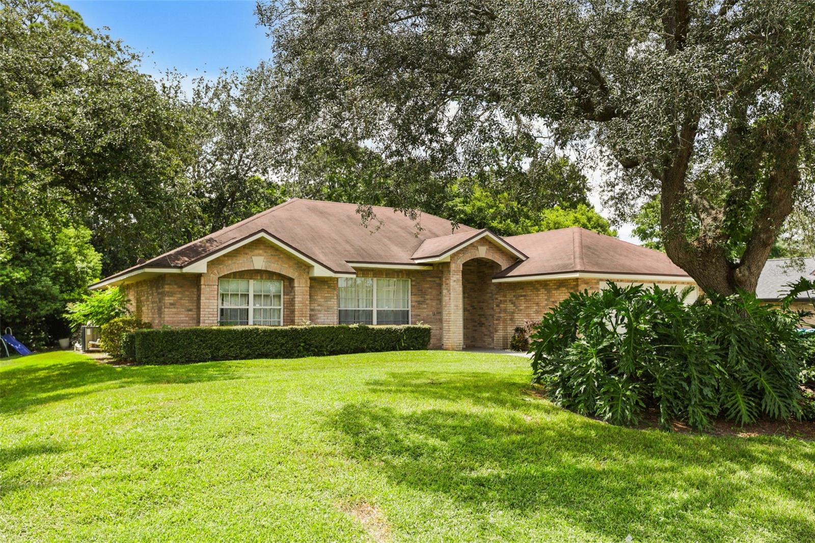 Residential in DELTONA 4