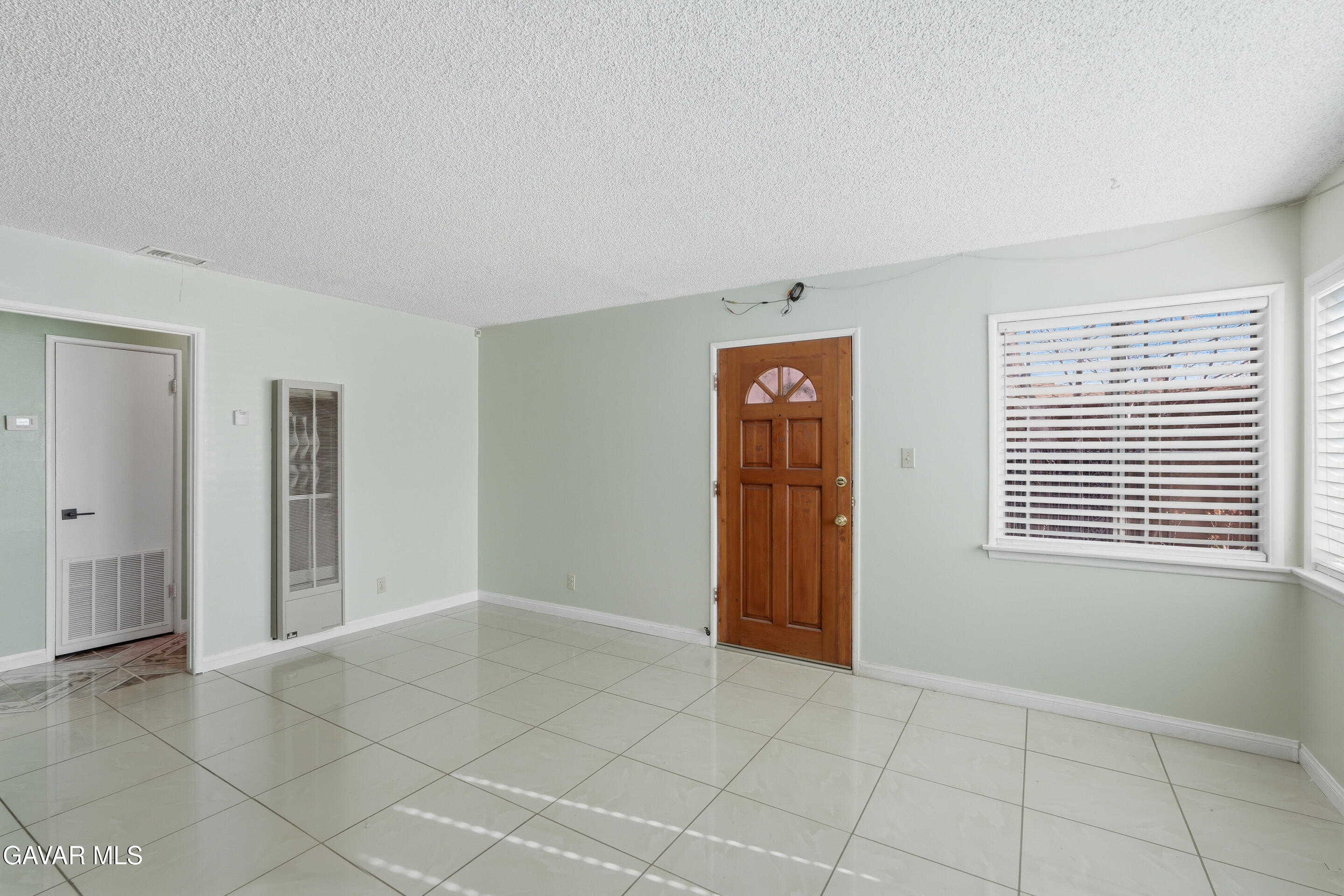 Residential in Palmdale 5