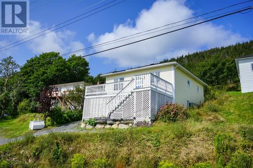 327 Main Rd, Chapel Arm, NL, A0B1L0 | Card Image