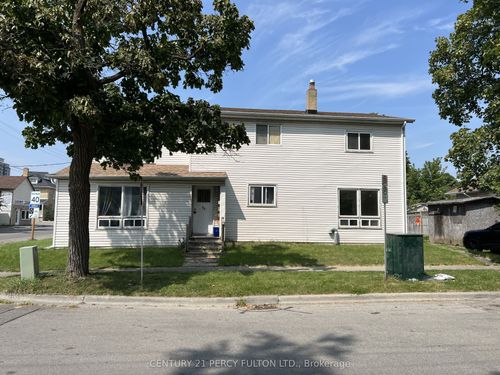 3-86 Brock St E, Oshawa, ON, L1G1S1 | Card Image