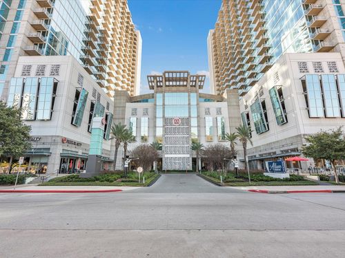 11702-5925 Almeda Rd, Houston, TX, 77004-7677 | Card Image
