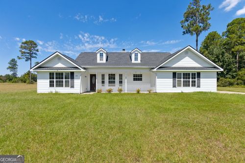 77 Thoroughbred Rd, Woodbine, GA, 31569-2650 | Card Image