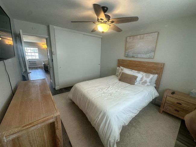7 - 143 Yacht Club Drive Drive, Condo with 2 bedrooms, 1 bathrooms and null parking in North Palm Beach FL | Image 4