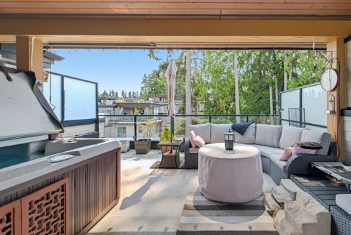 51-15775 Mountain View Drive Drive, Surrey, BC, V3Z0W7 | Card Image